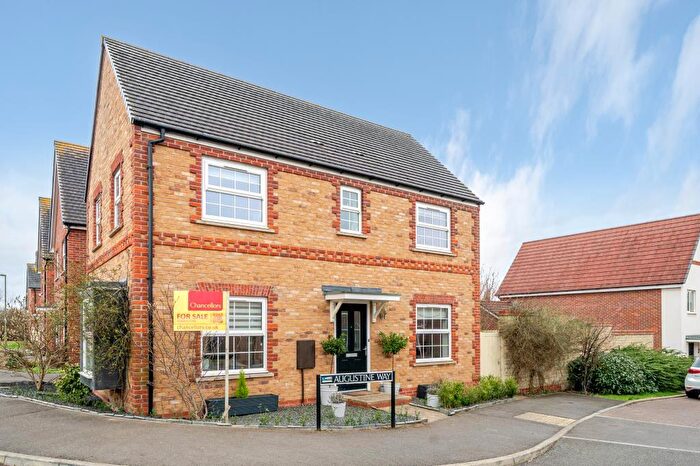3 Bedroom Detached House For Sale In Thame, Oxfordshire, OX9