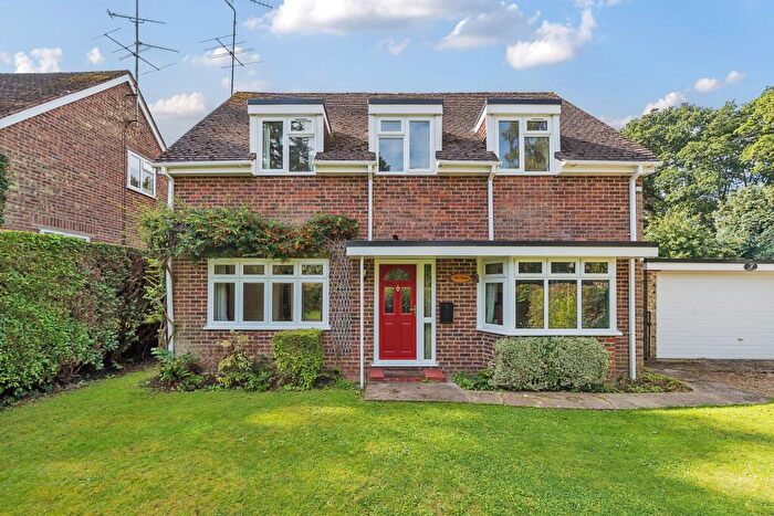 3 Bedroom Detached House To Rent In Beech Hill Road, Headley, Hampshire, GU35