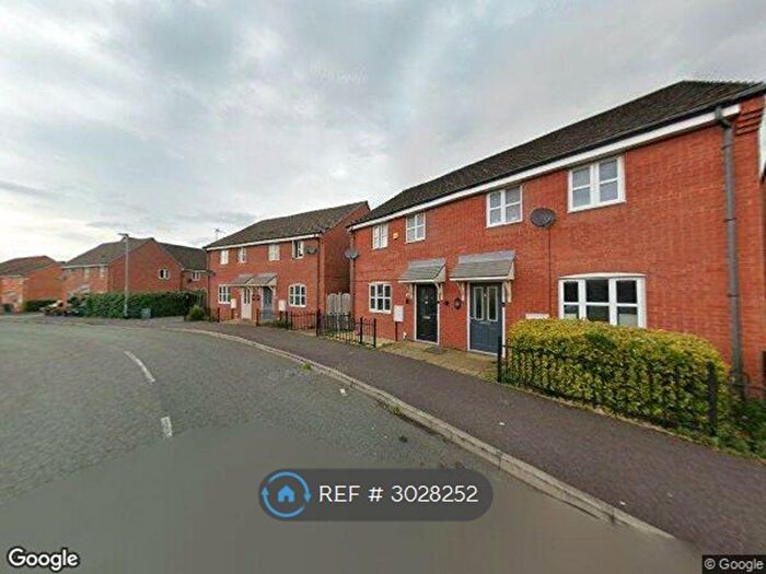3 Bedroom Semi-detached House To Rent In Cardrona St, Manchester, M18