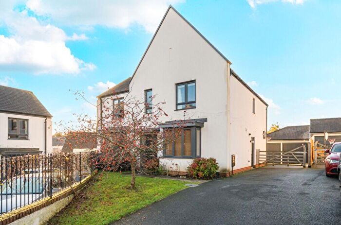 4 Bedroom Detached House For Sale In Brunel View, Exeter, EX6