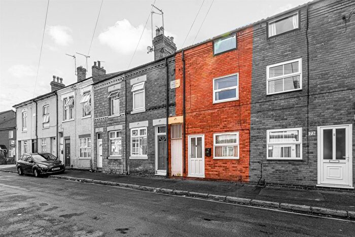 3 Bedroom Terraced House For Sale In Cavendish Road, Leicester, LE2