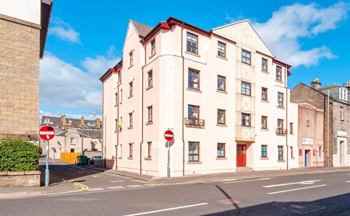 2 Bedroom Flat For Sale In Kinnoull Street, Perth, PH1