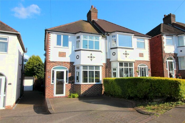 3 Bedroom Semi-Detached House To Rent In Chadwick Avenue, Rubery, Rednal, Birmingham, B45