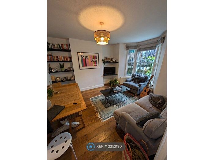 1 Bedroom Flat To Rent In Gillespie Road, London, N5