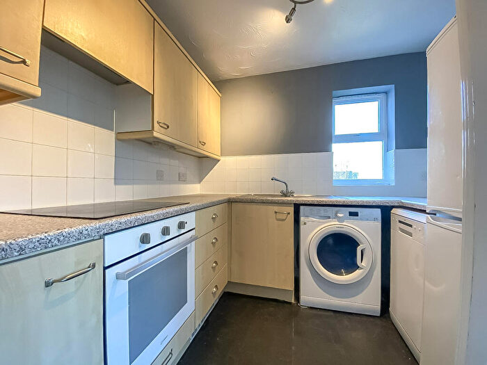 2 Bedroom Apartment To Rent In Chelsea Gardens, Church Langley, Harlow, Essex, CM17