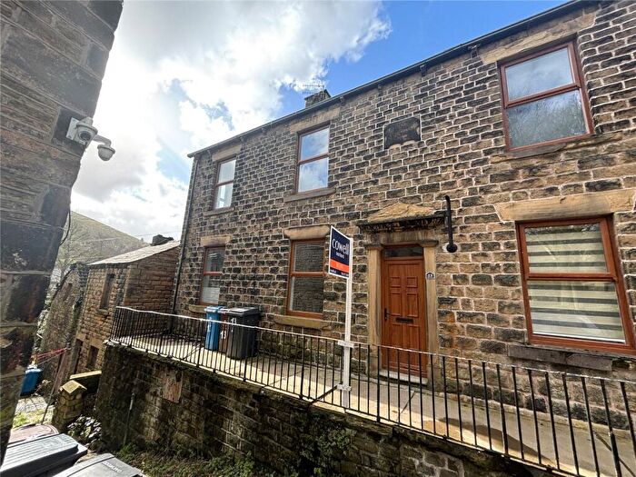 3 Bedroom Terraced House To Rent In High Street, Delph, Oldham, Greater Manchester, OL3