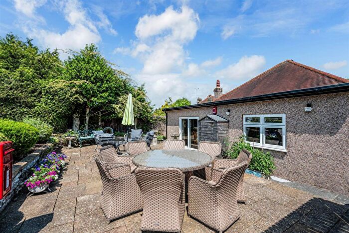 3 Bedroom Detached Bungalow For Sale In Hillside, Banstead, SM7
