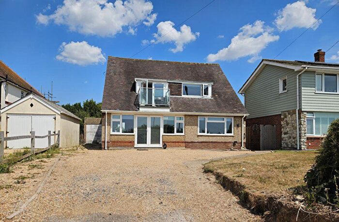5 Bedroom Detached House For Sale In Hill Head Road, Hill Head, PO14