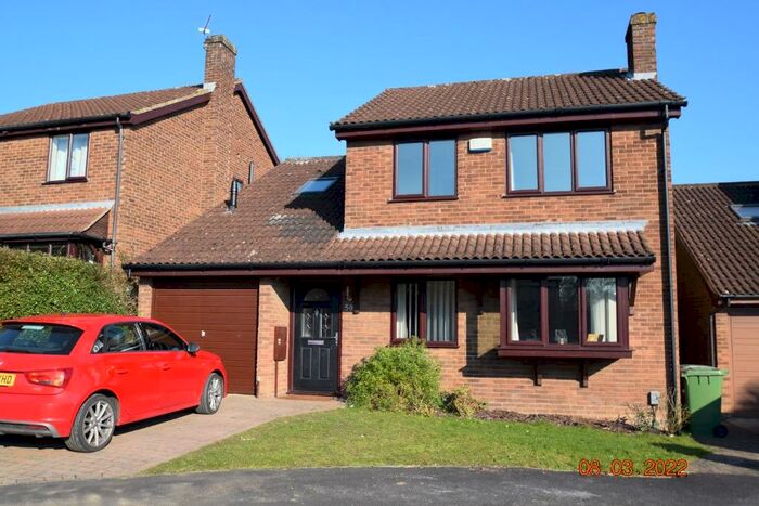 4 Bedroom Detached House To Rent In Bishops Close, Thorpe St Andrew, NR7
