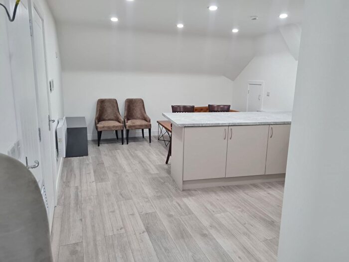 Studio To Rent In Windmill Lane, Smethwick, B66