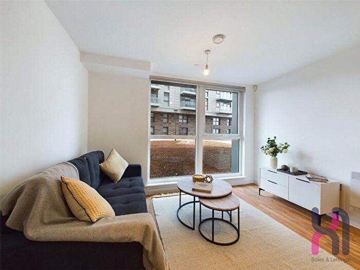 1 Bedroom Flat To Rent In Manchester Waters, Pomona Strand, Old Trafford, M16