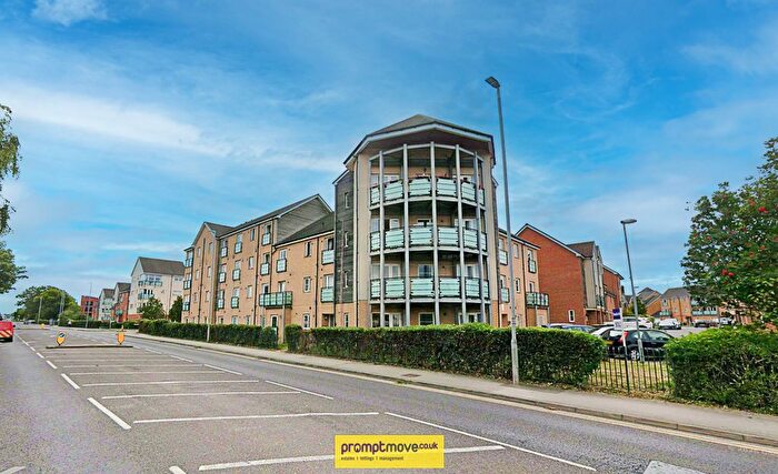 2 Bedroom Property For Sale In Daimler Drive, Dunstable, LU6