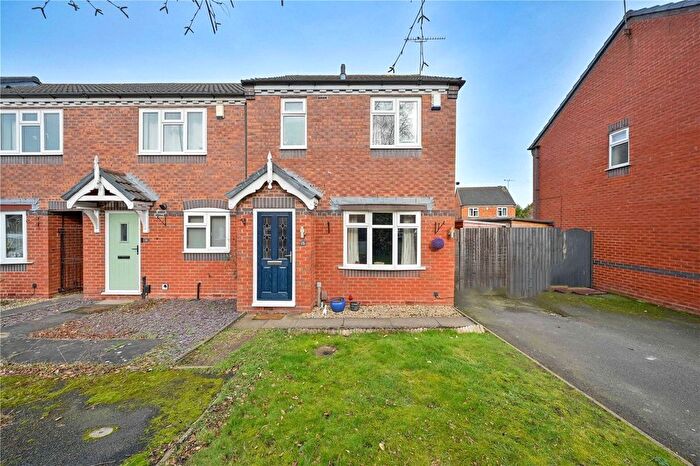 3 Bedroom End Of Terrace House For Sale In Carson Way, Stafford, Staffordshire, ST16