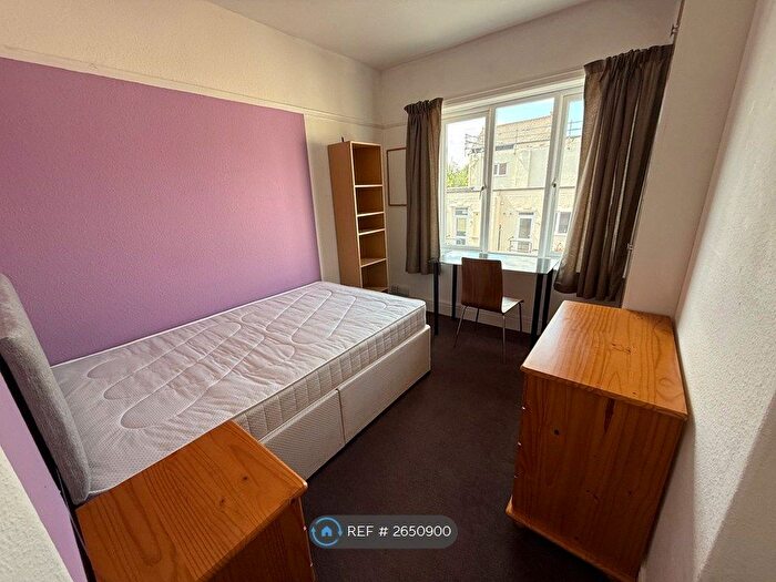 7 Bedroom Terraced House To Rent In Wrentham Estate, Exeter, EX4