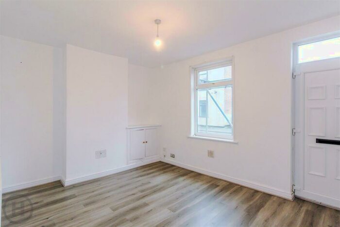 3 Bedroom Terraced House To Rent In High Street, Atherton, Manchester, M46