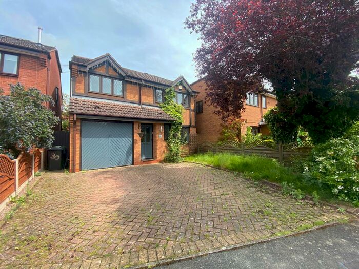 4 Bedroom House To Rent In Green Park Road, Bromsgrove, B60