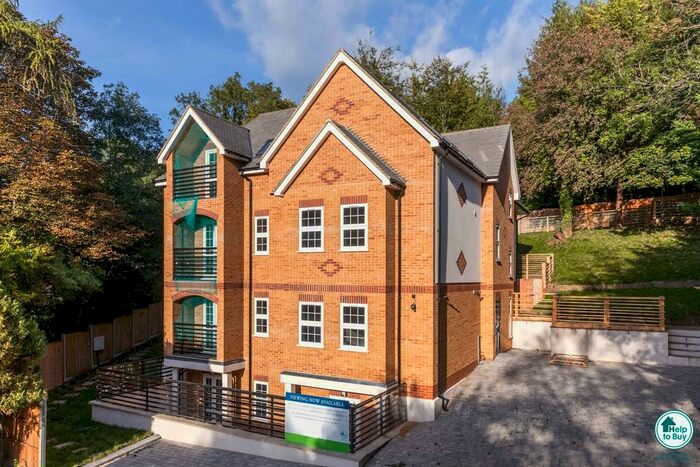 2 Bedroom Apartment To Rent In Welcomes Road, Kenley, CR8