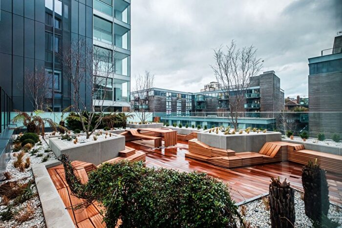 1 Bedroom Flat To Rent In Jaspers Walk, London, N1