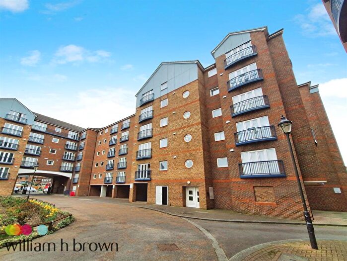 2 Bedroom Flat To Rent In Argent Street, Grays, RM17
