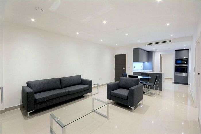 2 Bedroom Flat To Rent In Blackfriars Road, Southwark, London, SE1