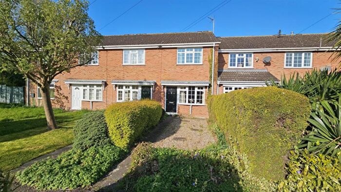 2 Bedroom Terraced House For Sale In Langdale Grove, Bingham, NG13