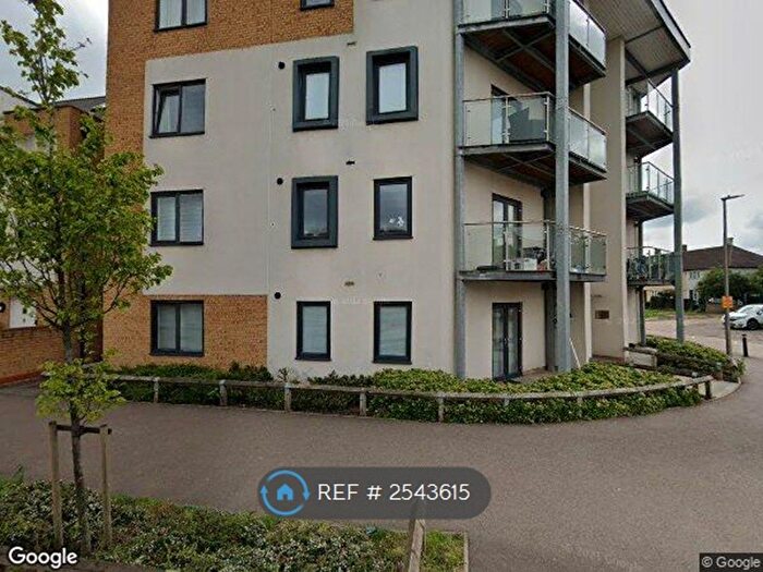 2 Bedroom Flat To Rent In Arisdale Avenue, South Ockendon, RM15