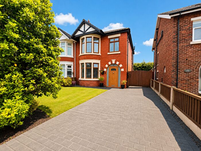 3 Bedroom Semi Detached House For Sale In School Road, Thornton, FY5