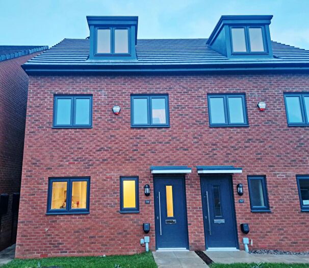 3 Bedroom House To Rent In HamiltonWay, BB2