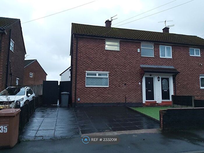 2 Bedroom Semi-Detached House To Rent In Delamere Avenue, Swinton, Manchester, M27