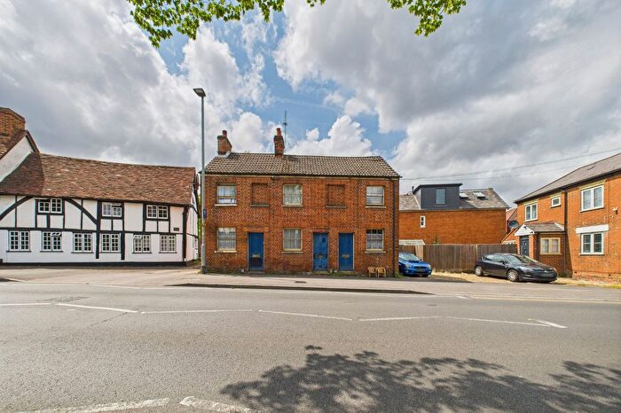 1 Bedroom Terraced House To Rent In Wiltshire Road, Wokingham, Berkshire, RG40