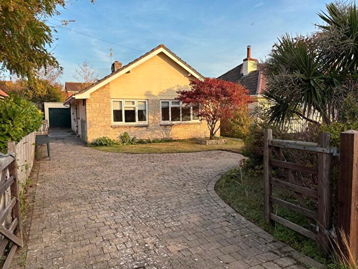 2 Bedroom Detached Bungalow For Sale In Brambles Road, Burnham-On-Sea, TA8