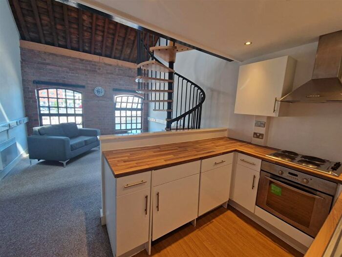 1 Bedroom Flat To Rent In Kings Road, Swansea, SA1