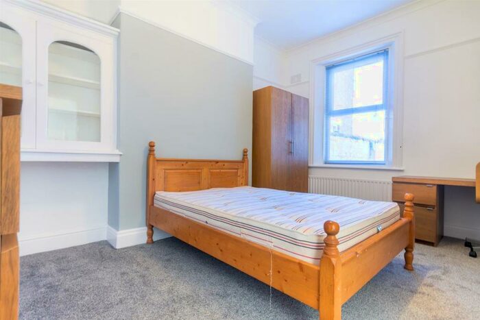 6 Bedroom Terraced House To Rent In Meldon Terrace, Heaton, NE6