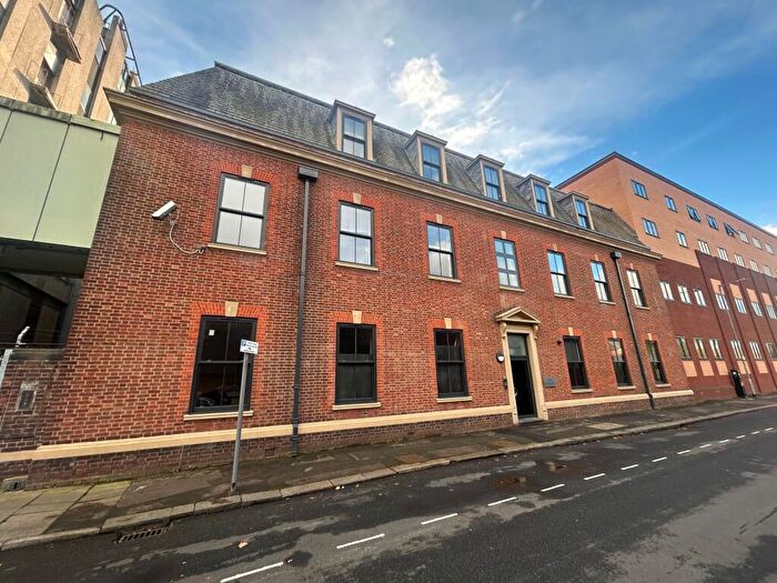 1 Bedroom Flat To Rent In Fleet Street, Burton Upon Trent, DE14