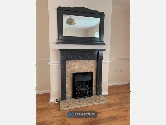 3 Bedroom Detached House To Rent In Pembroke Gardens, Swindon, SN25