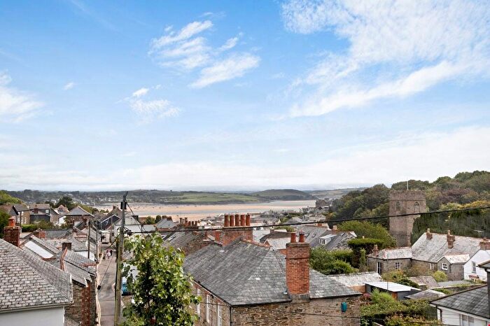 5 Bedroom Semi-Detached House For Sale In High Street, Padstow, Cornwall, PL28