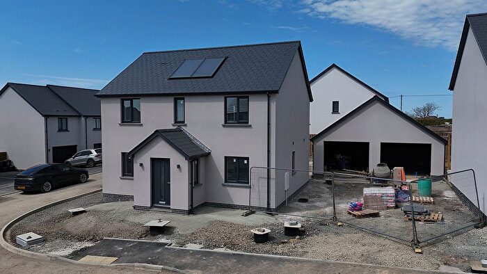4 Bedroom Detached House For Sale In Hazelhurst Gardens, Simpson Cross, SA62
