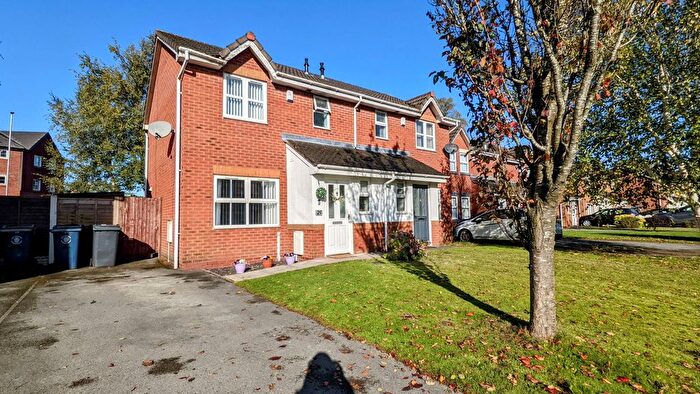 3 Bedroom Semi-Detached House For Sale In Maiden Close, Skelmersdale, WN8