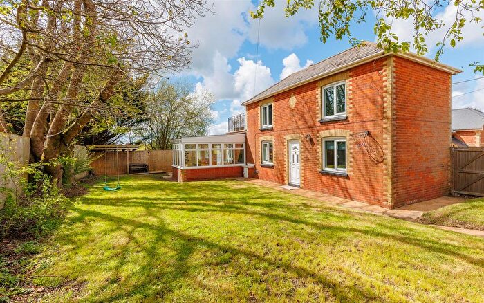 4 Bedroom Detached House For Sale In Pallance Lane, Cowes, PO31