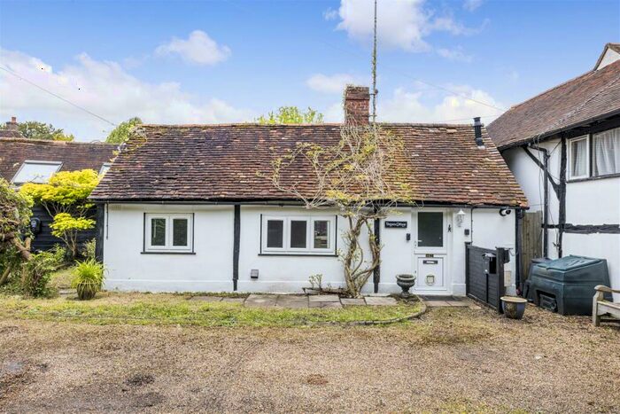 1 Bedroom Cottage To Rent In The Street, Puttenham, GU3