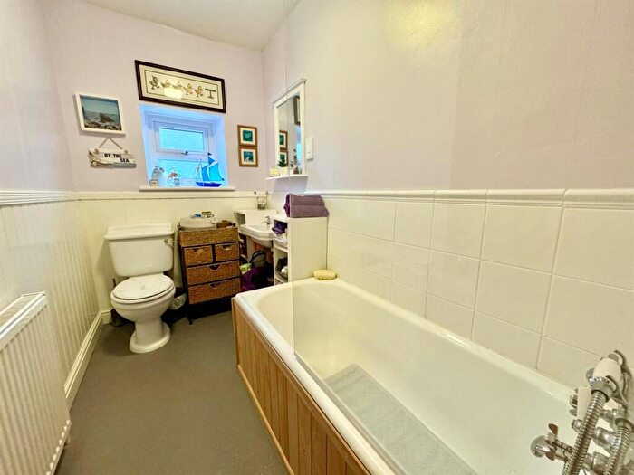 3 Bedroom House For Sale In Prince Llewelyn Terrace, Dolwyddean, LL25