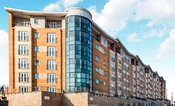 2 Bedroom Flat To Rent In Middlewood Street, Salford, M5