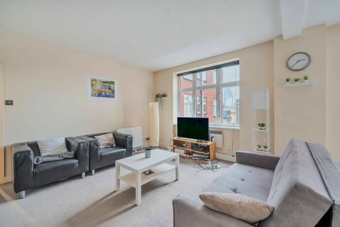 2 Bedroom Flat To Rent In Fetter Lane, City, London, EC4A