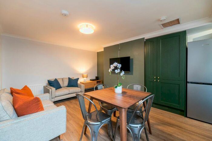 3 Bedroom Terraced House To Rent In Stratford Road, Newcastle, NE6