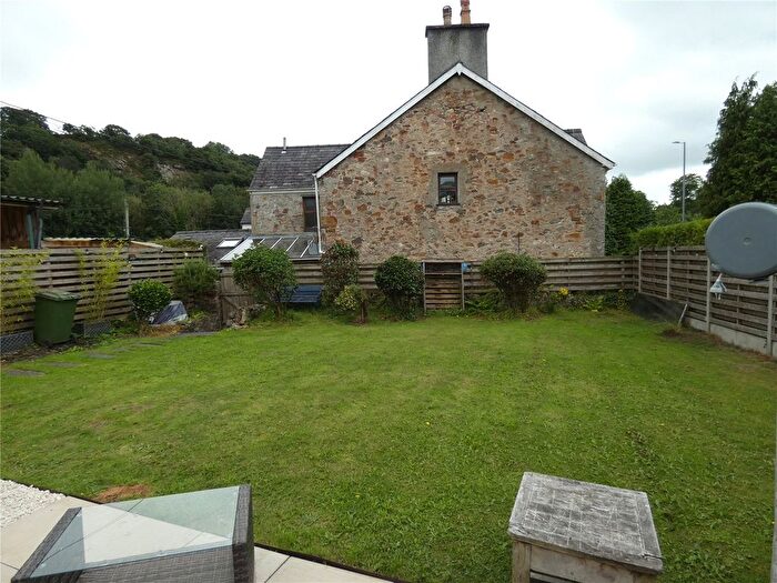 2 Bedroom End Of Terrace House For Sale In Tyn Lon, Y Felinheli, Gwynedd, LL56