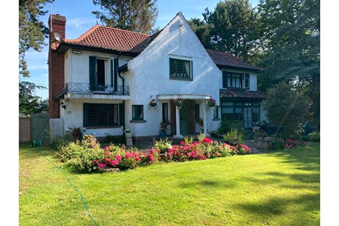 3 Bedroom Detached House For Sale In Park Lane, Retford, DN22