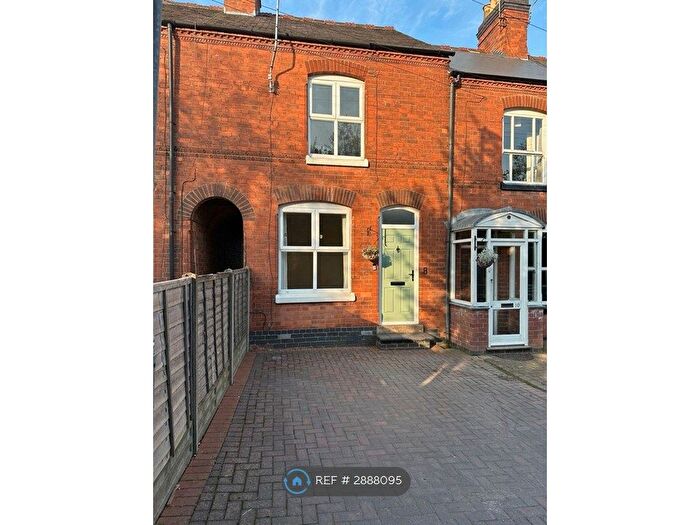3 Bedroom Terraced House To Rent In Glen Bank, Hinckley, LE10