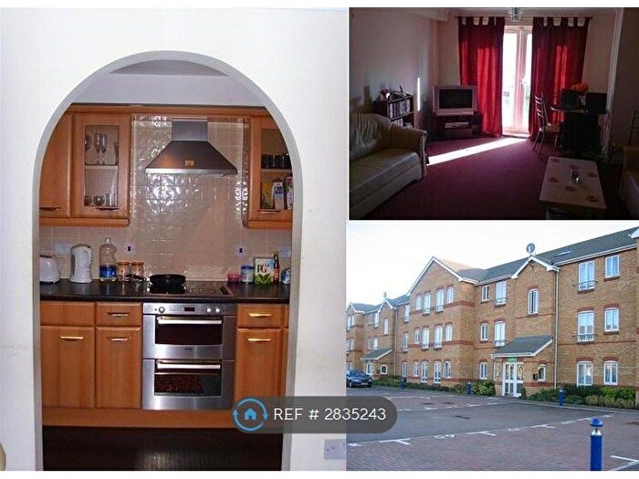 2 Bedroom Flat To Rent In Dominion Close, Hounslow, TW3