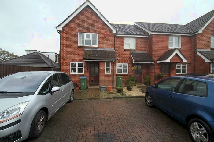 3 Bedroom End Of Terrace House To Rent In Finzi Close, Southampton, SO19