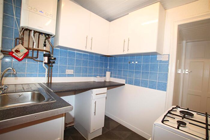 2 Bedroom Terraced House To Rent In Queen Street, Bradford, Bradford, BD6